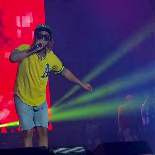 Lil Jon - Get Low live performance Oakland Arena