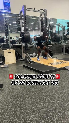 600 pound squat #gym #motivation