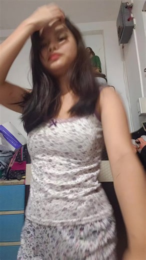 roxannemiranda5 (@roxannemiranda5)’s videos with Bonde das Oncinhas - Dj LK da Escócia