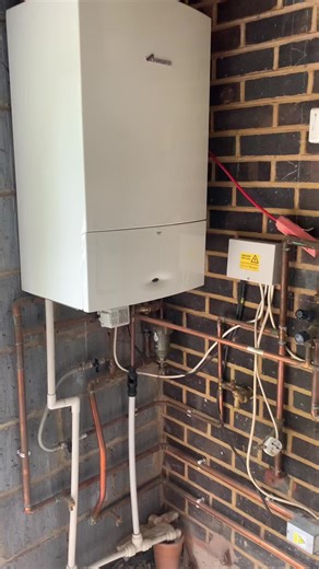 Nice new boiler swap #happydays #glowworm #boilerswap @Glow-worm UK @KaneAnalysers