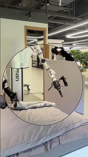 Dual-Arm Service Robot – Intelligent Assistance for Home and Hospitality Tasks