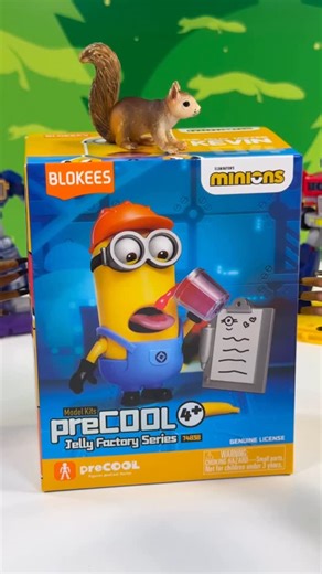 Squirrel Stampede on Instagram: "Minions Blokees Jelly Factory Series Kevin. Fun build with display scene! #minions #blokees #toys"