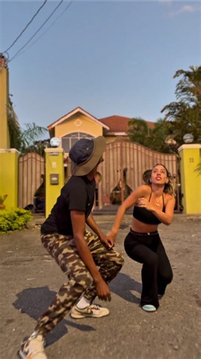 Super Mario state class with @12sivan12 a really intense class it was... Fwaygo flamez 🔥🔥🔥🔥 there's only 1way and that's di g-way 🫵🏾🫵🏾🫵🏾🫵🏾 #gway #dancersofjamaica #dancehall #worldstar #2026❤️ | Dillin Thompson