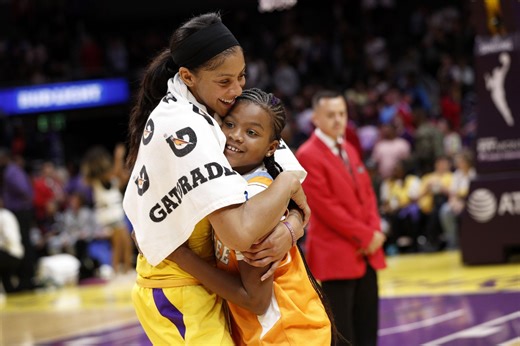 "My middle days are long gone": Candace Parker finds new purpose in life as she shares special mom-and-daughter moment with Lailaa Williams