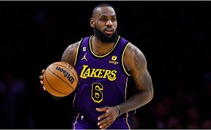 NBA News: LeBron James calls out reporter on social media with an epic tweet