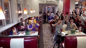 Johnny Rockets 8lb _Jumbo Rocket_ Double Burgers Challenge in Miami!!