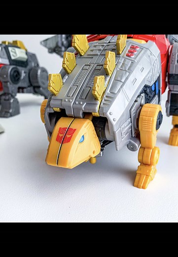 Transformers SS86 Snarl: Dinobot Action Figure Review