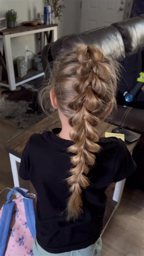 When she wants a toothless dragon braid she gets… the best mama can do 😜🤣 | Nicole Sutton
