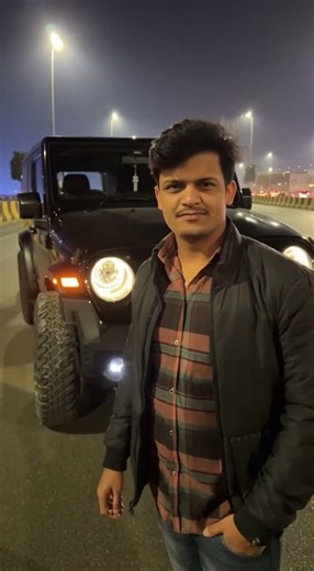 Thar flying on divider #ytshorts #tranding