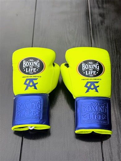 Personalized Boxing Gloves: Cowhide Leather, Custom Logo, Training & Sparring - Etsy