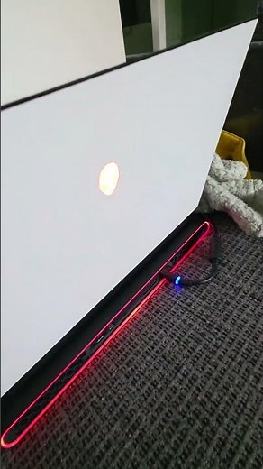 i love my alienware m15 R2 gaming laptop , the RGB is heavan