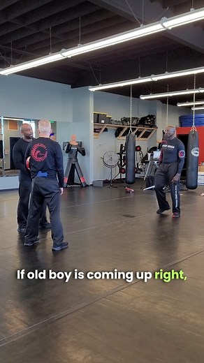 🛡️ 3 Days Out — Hands-On • Limited Capacity Stop the Threat: Basic Gun-Disarm Seminar is this Sunday, Nov 16 (10:30–1:30). Train the Redirect → Control → Disarm sequence in a controlled, realistic setting with non-lethal tools. 📍 Krav Maga Anchorage • 💲 $150 • Ages 18 🔗 Register — link in bio #KravMagaAnchorage #StopTheThreat #SelfDefense #Anchorage #TrainSmart #ControlledTraining | Krav Maga Anchorage