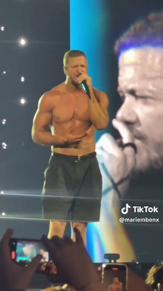 Imagine Dragons: Live Concert Experience in Amsterdam