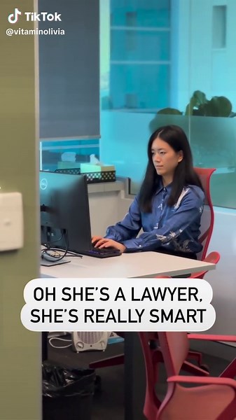 Hilarious Lawyer Memes That Will Make Your Day 🤣