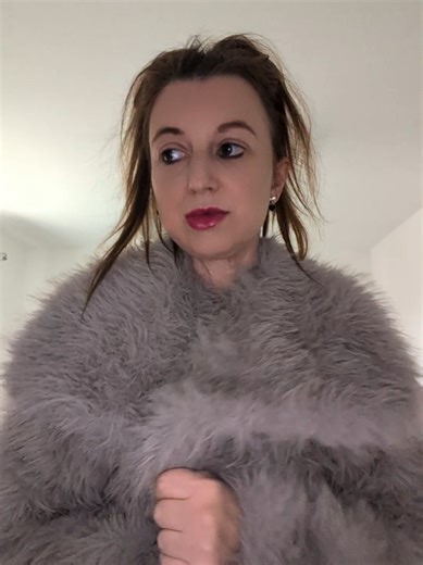 Decision decisions 😉 Always have a little Disney Magic in every outfit I wear be it a tee or a keychain on my bag 😜 #disneytee #disneyoutfit #decisions #disneyfashion #choices