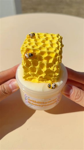 wildflower honeycomb #asmr #slime #oddlysatisfying #satisfying