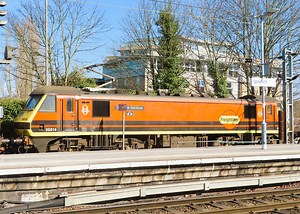 Class 90, 90014 'Over the Rainbow'