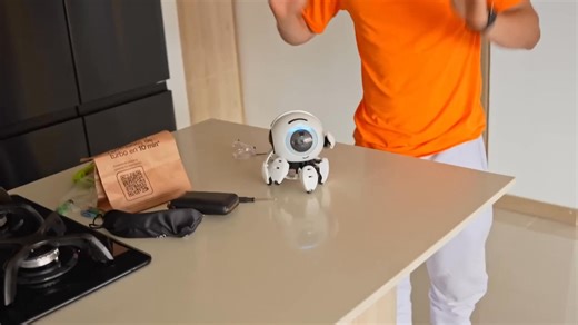 ¿Listo para ver más momentos random? Síguenos en nuestro canal de YouTube: Bruno&JoelRANDOM. | Bruno&Joel