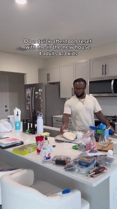 314 reactions · 11 comments | New home reset! Family is in town helping us set things up, it’s all starting to come together!! ❤️ #reels #familiesofinstagram #cleaning | Smiley Bunch | Facebook