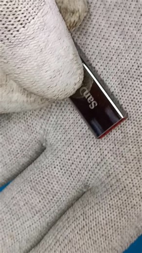 Data_Fixier on Instagram: "If you need to recover data from a Kingston 32 GB USB flash drive (pendrive), here are some steps you can follow to attempt recovery: ### 1. **Check for Physical Damage** - **Inspect the USB drive**: Make sure there’s no visible physical damage such as bent pins or broken connectors. If there is physical damage, data recovery might require professional help. ### 2. **Try a Different USB Port or Computer** - **Switch Ports**: Sometimes a problem may not be with the pend