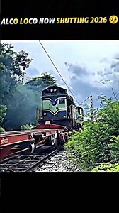 Alco locomative now and old 🥺 #shorts #indianrailways #alcolocomotive #awezchaitrend