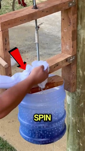 This DIY Bicycle Hack Washes Clothes For FREE! 🚲