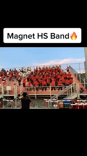 🔥🔥🔥 #1band1sound #marchingband #viral #foryoupage #bandhead #instrument #CurlsCheck #WhatIdWear #SafeguardSplash #PlantLover