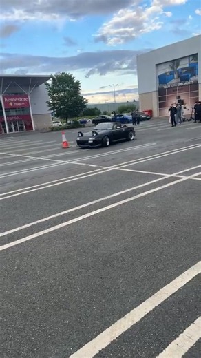 #dublin #drift a guy got cought dirfting in Drogheda Car Meet🥲