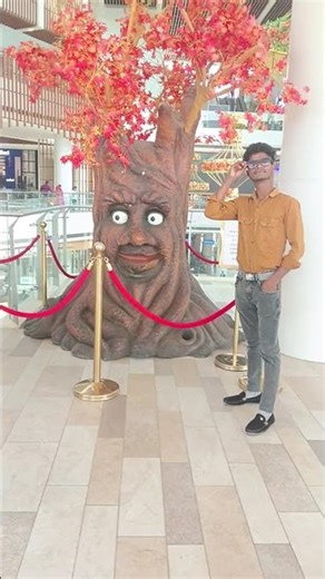#Magical tree 🌲 in Lucknow😂😂 Lulu Mall
