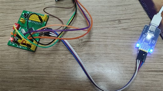 使用PY32F030演示OLED屏显示RTC时间和日期