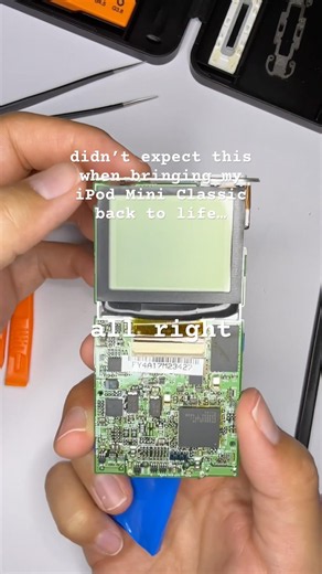 the analog revolution is here 😱 i ❤️ the iPod Mini #analog #ipod