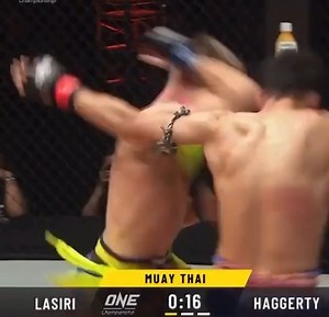 Jonathan Haggerty on Instagram: "Practice makes perfect! Tag a fighter you’d like to see me fight 😅🔪"