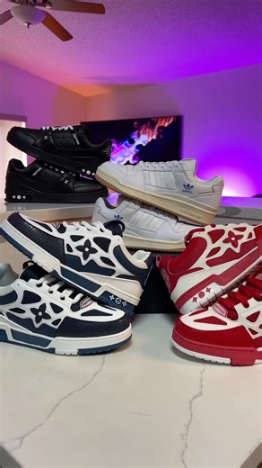 Tyson Alberdi on Instagram: "Sneaker Haul From Overseas 😝….. like who doesn’t like to save some coins ✅ #bougieonabudget #reelsforyou #afforɗablefashion #shoehaul #luxuryfinds"