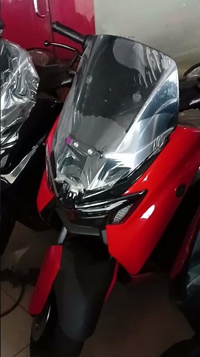 Red is never wrong! The 2025 Nmax Neo is cool.