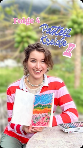 Antonia | make gold from old ✨ on Instagram: "Kunst-Challenge Folge 4 - Und wir malen nochmal mit Pastellkreide 🎨 Heute versuche ich ein Kunstwerk von der Künstlerin @margaret.jeane zu malen. 🥹 Ich dachte mir, das ist ein guter Lernschritt. Mir ging’s nicht darum, das Kunstwerk zu kopieren, sondern es zu begreifen - also wie sie mit Layerings, Farben und Strukturen arbeitet. Honestly war mein größter Struggle, dass z.B. der Himmel wie zufälliges Gekritzel aussieht, aber dass man das so hinbeko