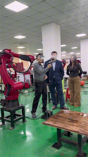 Innovative Programming-Free Spraying Robot