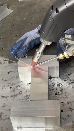 CW laser high-speed welding, no cutting, welds 3 meters in 1 minute #Pulsed laser welding machine