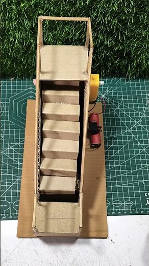 DIY Electric Escalator Model Using Cardboard | Amazing School Science Project#shortsfeed