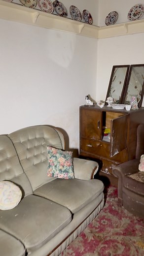 6.4K views · 71 reactions | Abandoned House Lost In Time #abandoned #abandonedplaces #abandonedworld #abandonedhouse #house #housetour #housetour #explore #exploring #exploremore #urbex #urban #urbanexploration #derelict #UrbanExplorer #nostalgia #british #fyp #viral #viralvideo #viralreels #fblifestyle #old #vintage #retro #memories | Exploring With Boss | Facebook