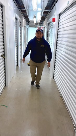 1.5K views · 24 reactions | Se me había perdido el rey 老 de los pisos #construction #constructiontips #floor #flooring #carpentry #carpenter #roof #roofing #paintings #flooringinstallation #flooringideas #fyp #funnyvideos | Bro's Construction | Facebook