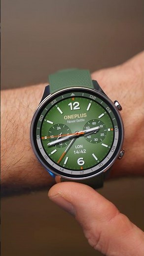 Unboxing the OnePlus Watch 2R in Forest Green!