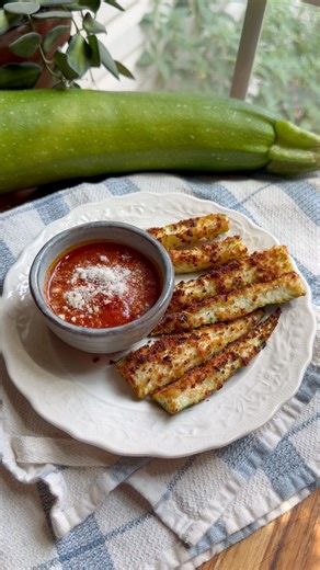 575K views · 4.1K reactions | Air Fried Zucchini Sticks - recipe in comments | Kristyslifestyle | Facebook