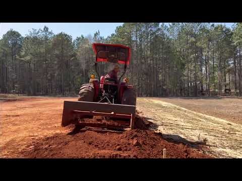Finishing House Pad Dirt Work. Moving, Leveling & Packing Dirt for New Construction