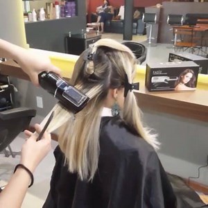 5.7K reactions · 703 shares | Já imaginou retirar suas pontas duplas sem mexer no seu corte ou no seu tamanho? Isso já é possível com a técnica do corte bordado. Você pode experimentar esse técnica pelo valor de 70 reais. #olinda #recife #pernambuco | Ronnie Cabeleireiros | Facebook