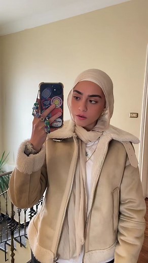 Mirror Selfie Ideas for Fashionable Outfits