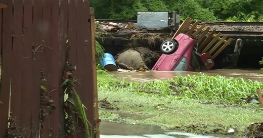 Creek rises 10 feet in two hours flooding Virginia neighborhood: 'Conditions can change rapidly'