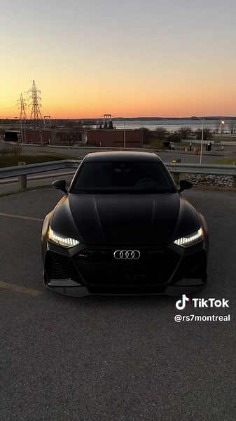 Audi RS7 Performance Showcase