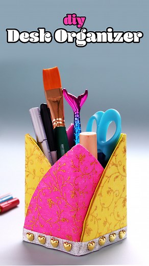 22K views · 175 reactions | DIY Desk Organizer #diy #diycrafts #diytutorial #diyprojects #diytutorial #artandcraft #easydiy #deskorganizer #deskdecor #organizer #backtoschool #schoolcraft #handmade #howto #tutorial | D.I.Yay | Facebook