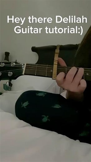 #guitar #easy #tutorial #love hey there Delilah tutorial (EASY)