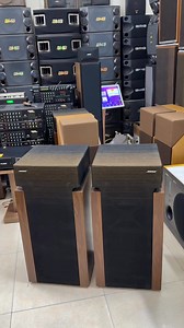 🔹 Loa BOSE 601 seri 2 Bose 601 Series II – loa Mỹ âm thanh lan tỏa, nghe rất sướng tai. - Bass tròn chắc, trung âm dày, vocal nổi; treble dịu, dễ nghe lâu. - Nghe bolero, nhạc vàng, trữ tình cực hợp, phối ampli Nhật bãi rất nhàn. - Dùng hát karaoke thì hay tuyệt vời luôn! ——————— 👍 Hàng zin và đẹp đang có tại HÙNG HUYỀN ĐÔNG ANH * Giá = 32-33 tr Các bác quan tâm tới thiết bị âm thanh - từ bình dân đến cao cấp - mời liên hệ “Hùng Huyền Đông Anh “ * Đt: 0984285477 #bose601 #601seri2 | Hùng Huyền